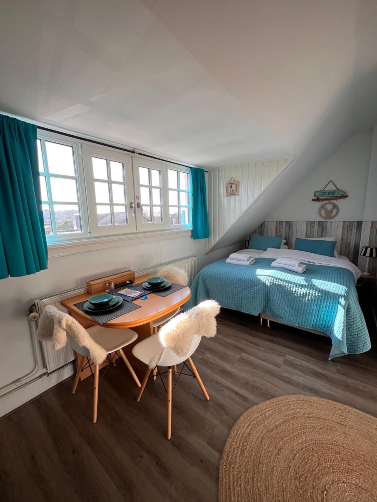 Bed & Breakfast Hotel Зандвоорт Екстериор снимка
