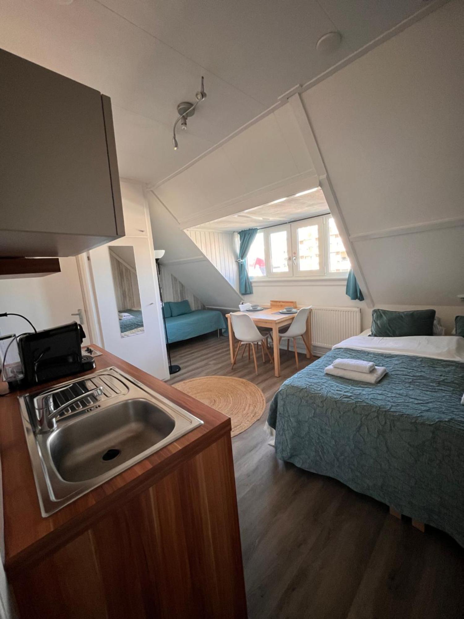 Bed & Breakfast Hotel Зандвоорт Екстериор снимка
