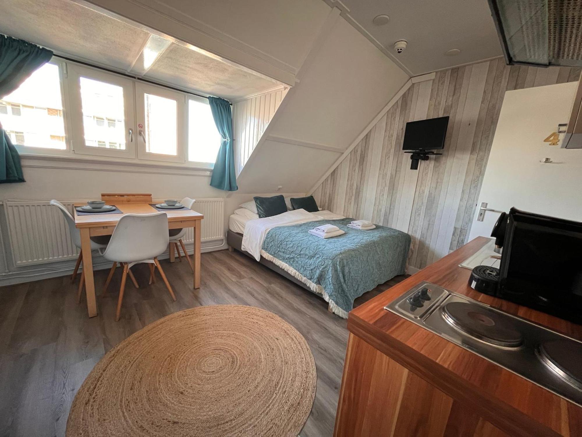 Bed & Breakfast Hotel Зандвоорт Екстериор снимка